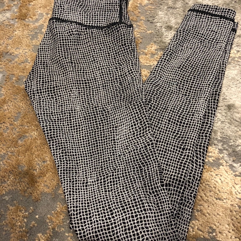 Lululemon   leggings size 2